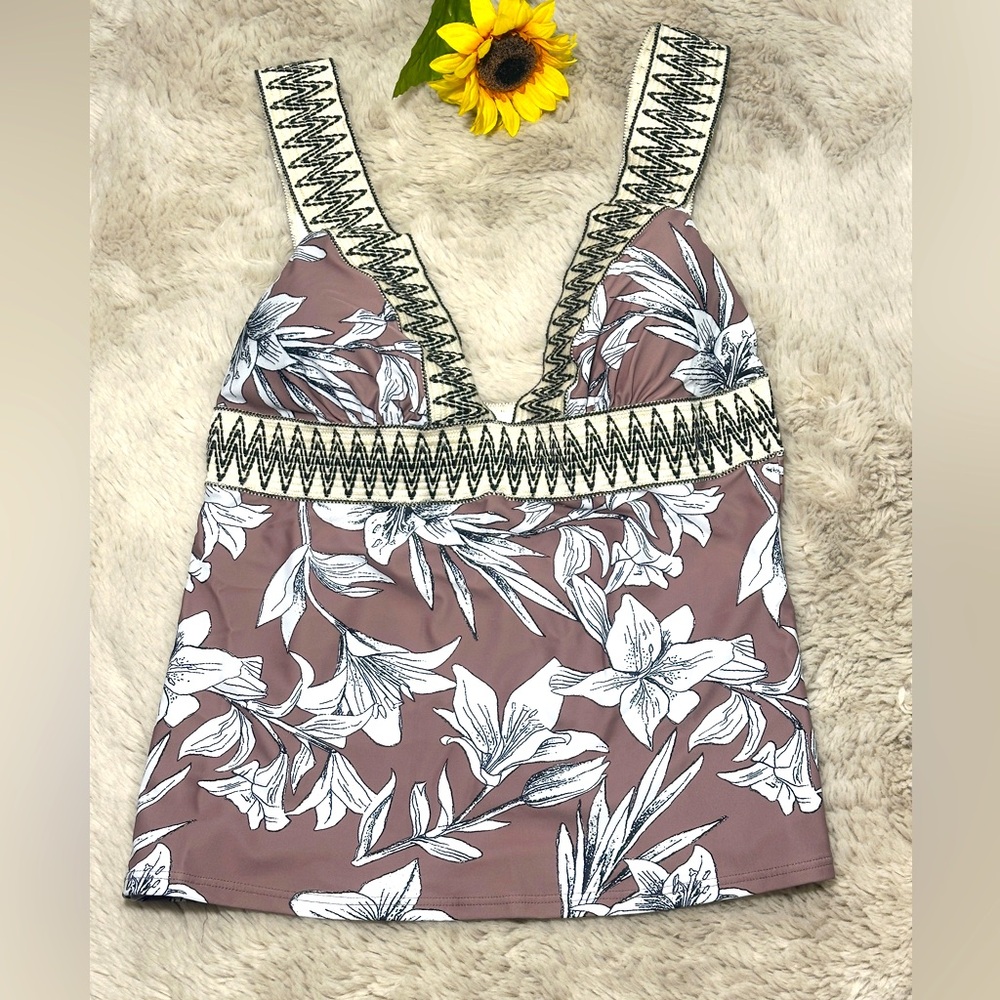 VENUS  NWOT Tropical Print Tankini Top